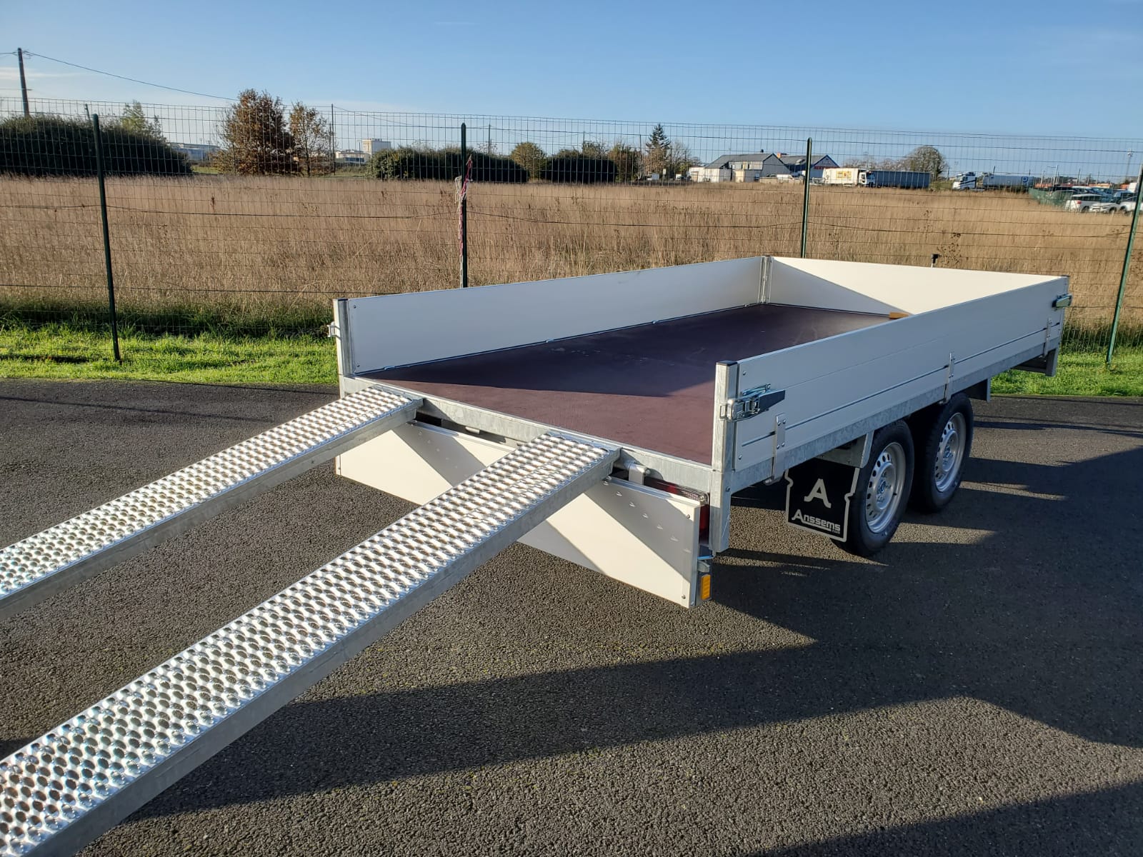 Lire la suite à propos de l’article Remorque roues dessous Anssems ASX 2000   325X178X30 PRO    4099 € ttc