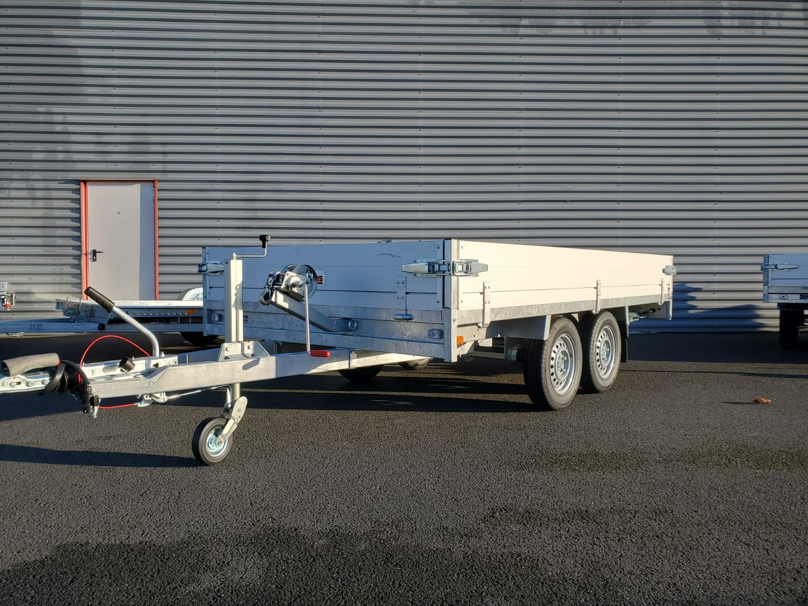 Lire la suite à propos de l’article Remorque roues dessous Anssems ASX 2500   405X178X30 PRO    4990 € ttc