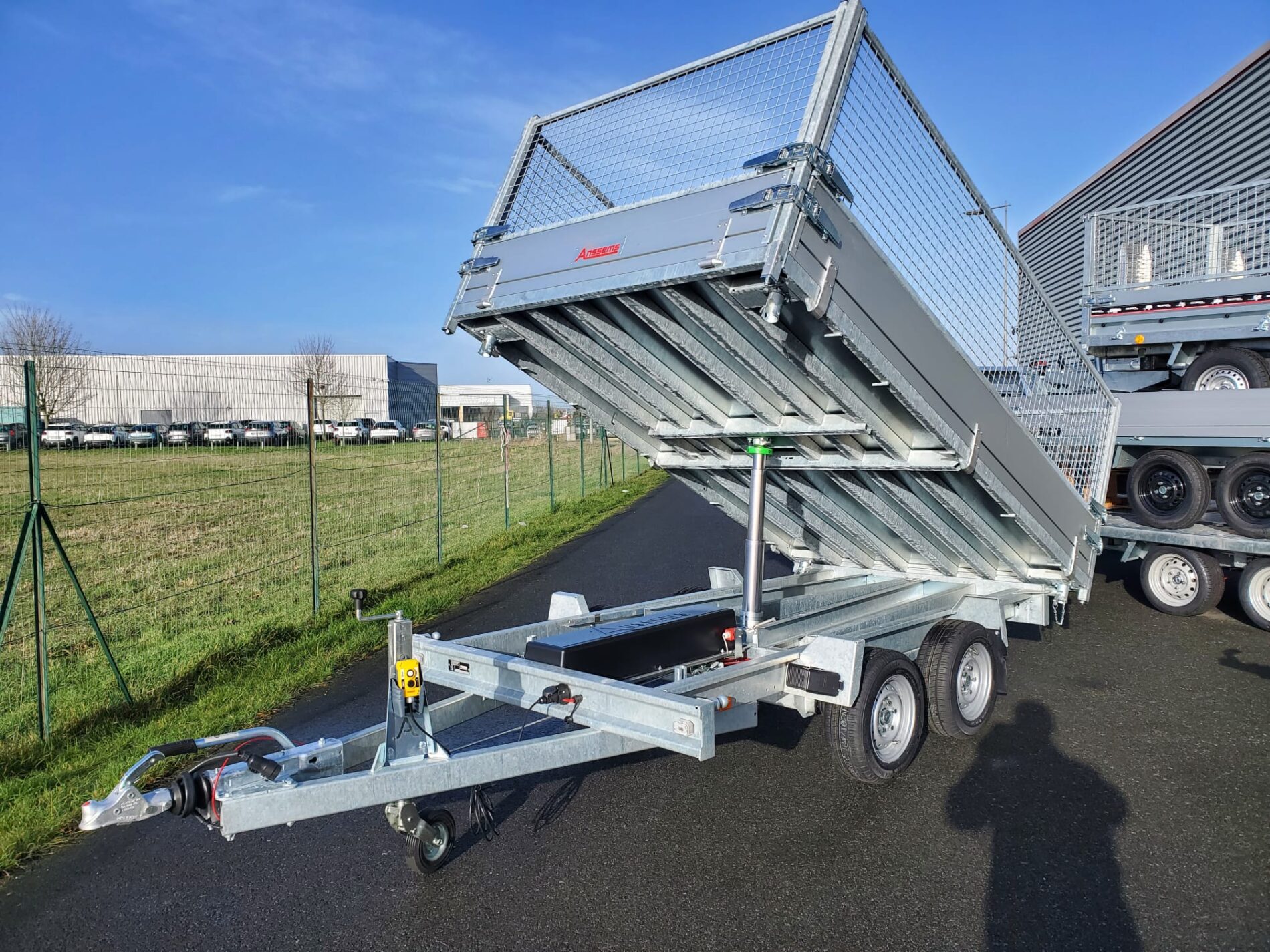Lire la suite à propos de l’article Remorque benne Anssems KSX 2500 E  305X153X30 PRO    6459 € TTC